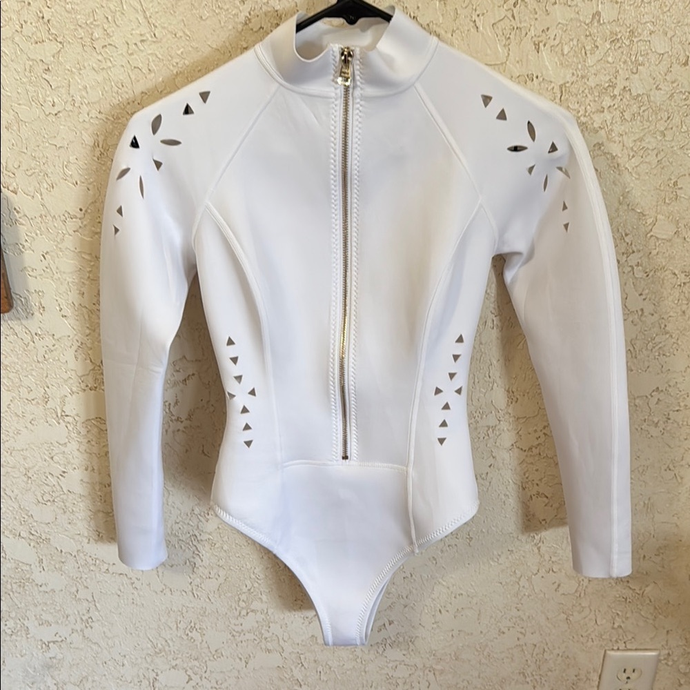 GiGi C Alexis Surfsuit - Picture 3 of 11